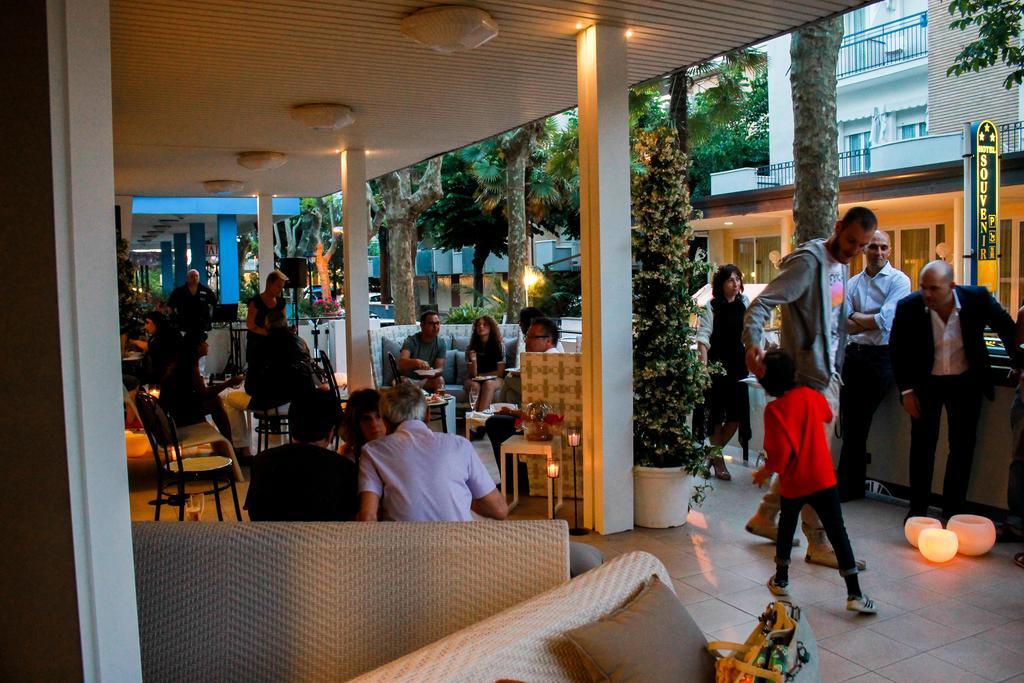 Altro Hotel Μπελάρια-Ιτζέα Μαρίνα Εξωτερικό φωτογραφία