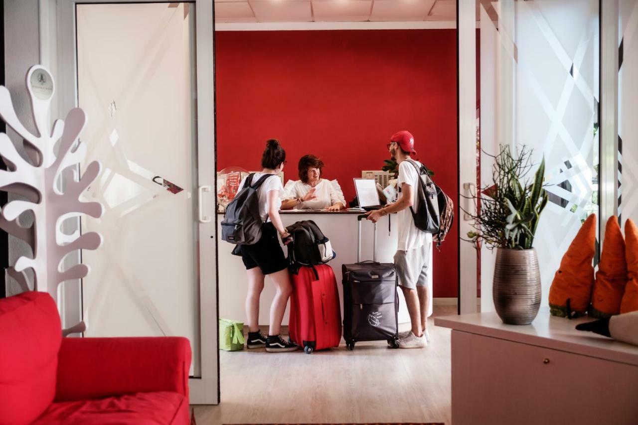 Altro Hotel Μπελάρια-Ιτζέα Μαρίνα Εξωτερικό φωτογραφία