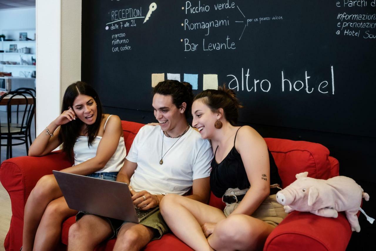 Altro Hotel Μπελάρια-Ιτζέα Μαρίνα Εξωτερικό φωτογραφία